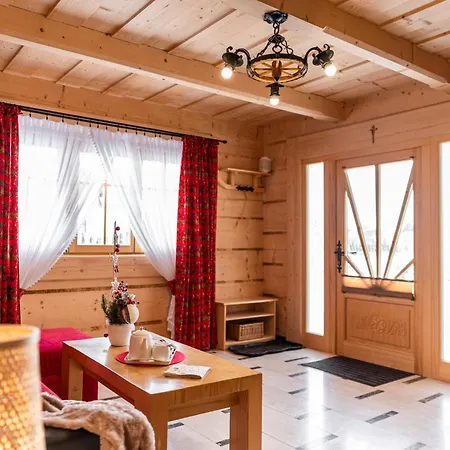 Caloroczne Goralskie Kluszkowce-czorsztyn Dağ evi